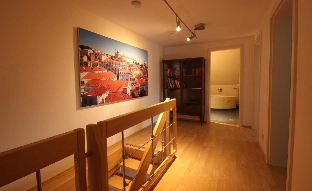 Komfort-Ferienwohnung "Zur Schmiedebruecke" โกรสเชอเนา ภายนอก รูปภาพ