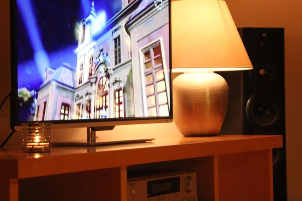 Komfort-Ferienwohnung "Zur Schmiedebruecke" โกรสเชอเนา ภายนอก รูปภาพ
